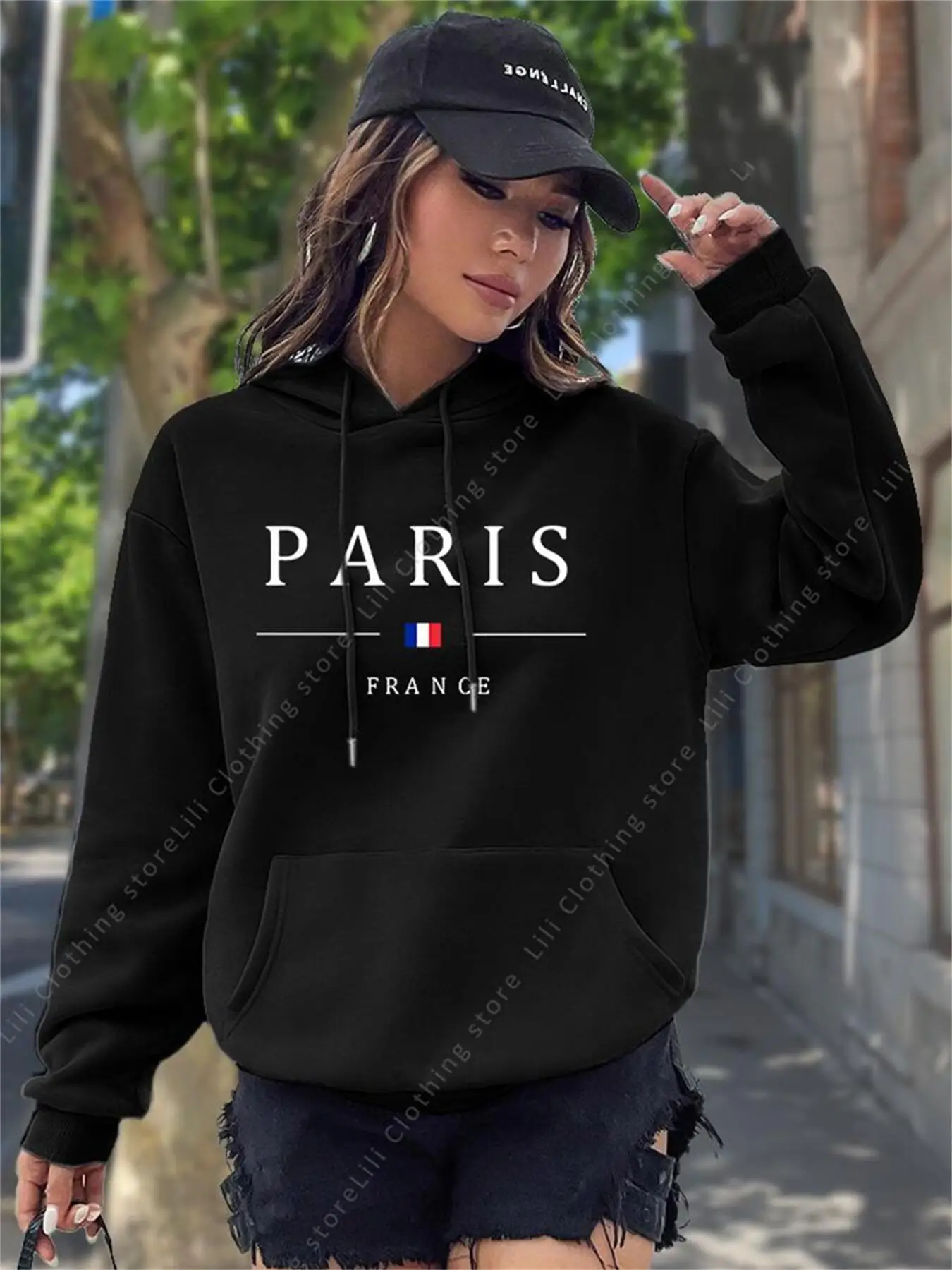 Sweat à capuche graphique PARI - Winter Clothing Drawing avis et prix